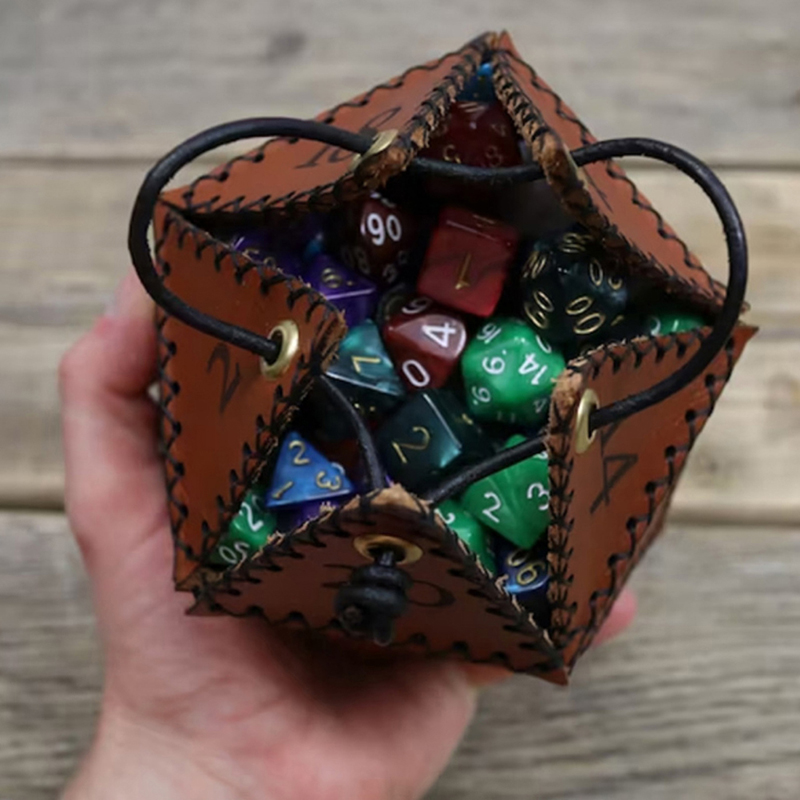 Leather D20 Dice Bag Polygonal - Gaming Accessories Ideas recension och pris